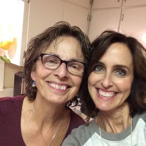 Meet your Posher, Lenora